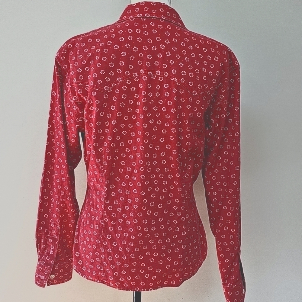 Vintage DKNY Muted Red Floral Button Down Shirt Vneck, Chest Pockets - Picture 4 of 9